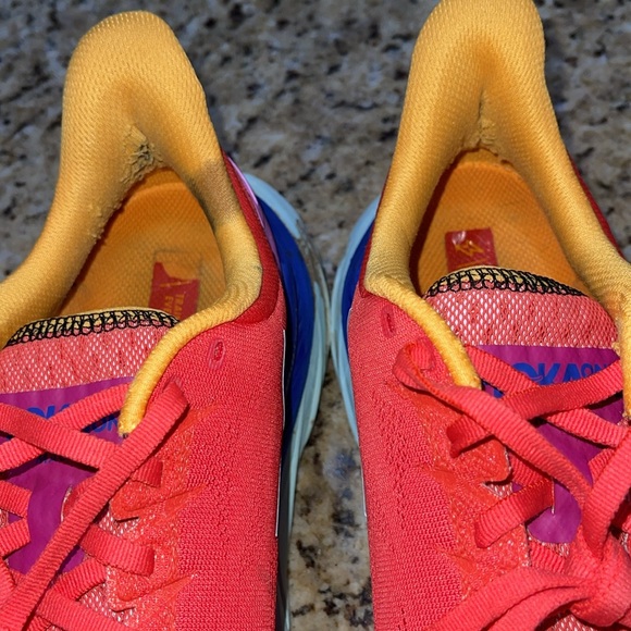 Hoka One One Mach 4 - Picture 2 of 12